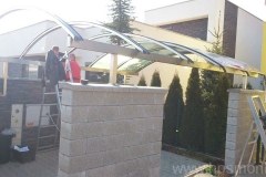 Dizajnový prístrešok prémiovej kvality pre Vaše auto. Dlhoročné skúsenosti, nové technológie a tradičné remeselné spracovanie sú zárukou kvality.